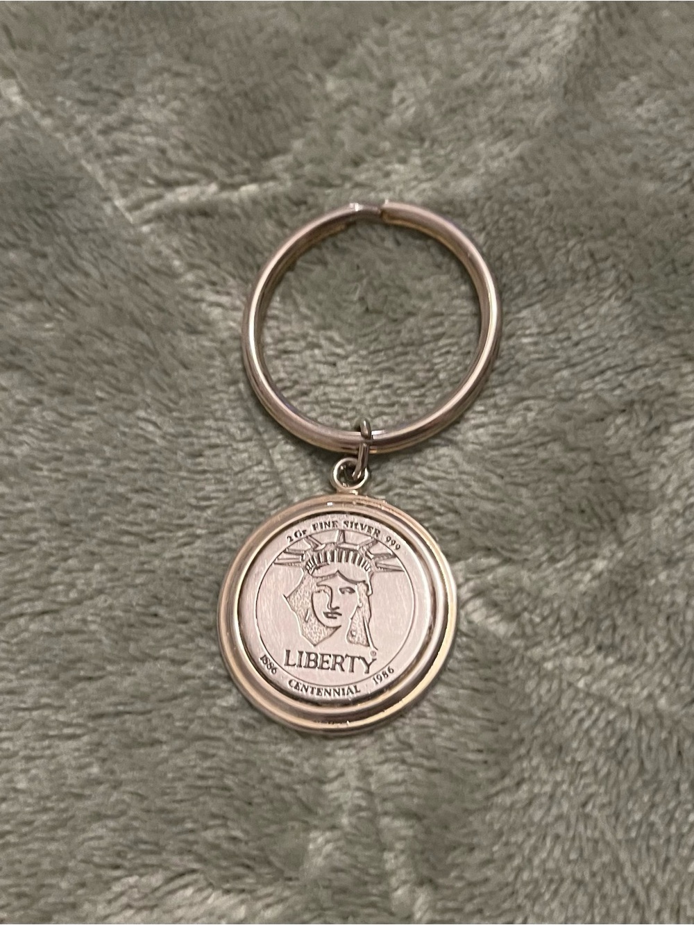 Vintage 1982 Statue of Liberty Keychain